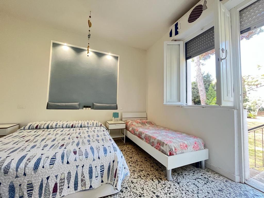 Pineta Apartament Tirrenia Exteriör bild