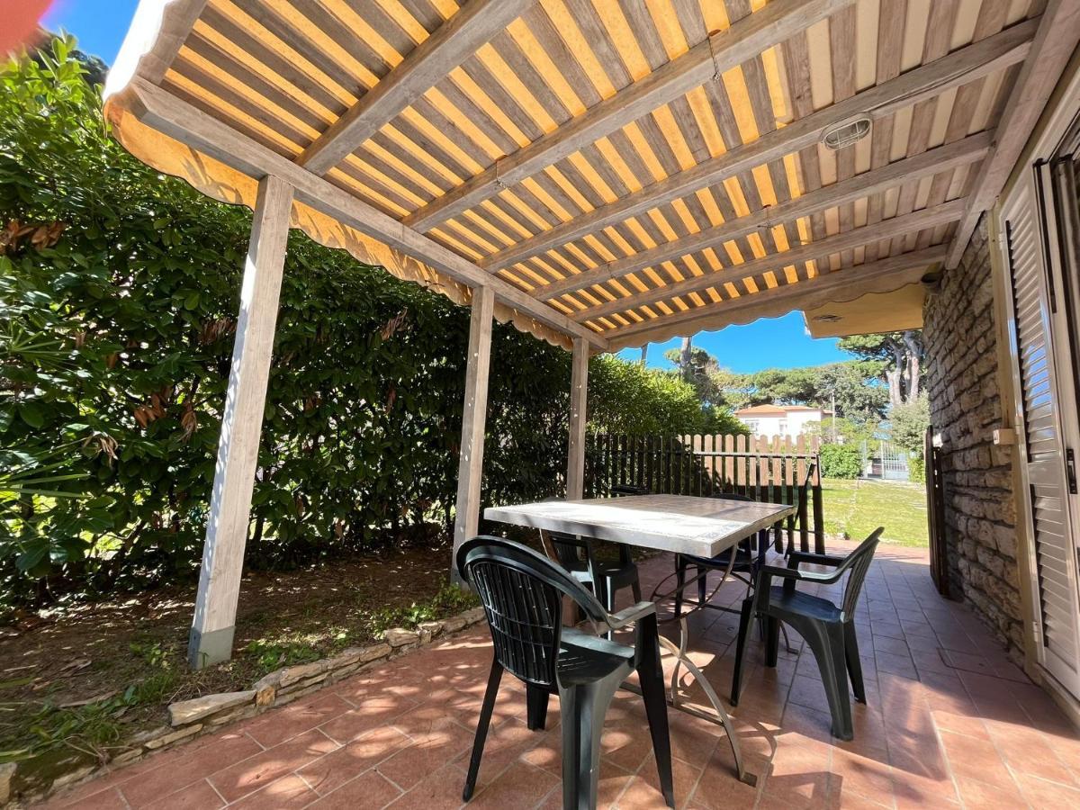 Pineta Apartament Tirrenia Exteriör bild
