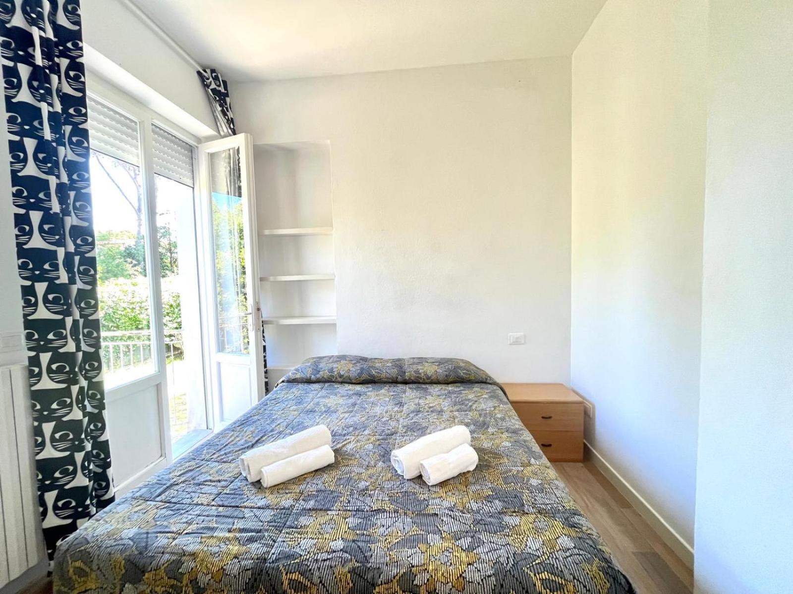 Pineta Apartament Tirrenia Exteriör bild